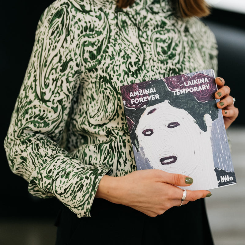 AMŽINAI LAIKINA. FOREVER TEMPORARY (Dvikalbė parodos knyga. Bilingual exhibition book)